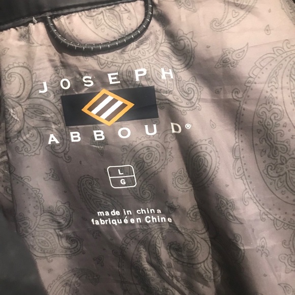 Joseph Abboud Down Vest- black, size large - Picture 2 of 4